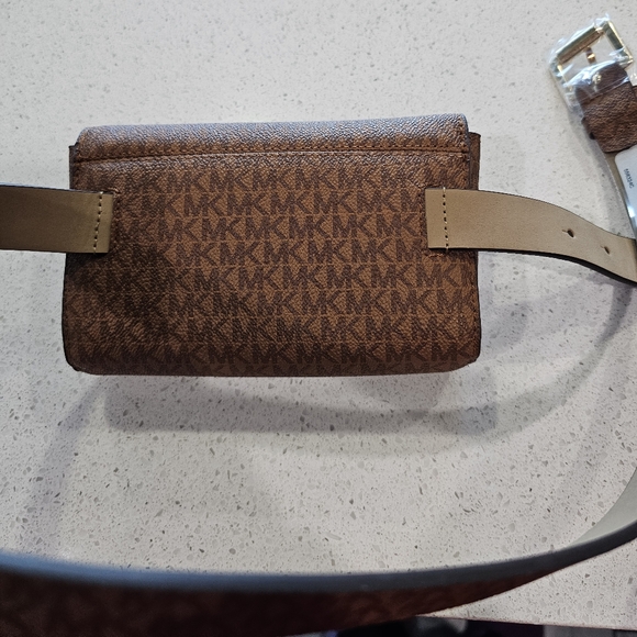 Michael Kors Brown Mini Bag - Picture 3 of 9